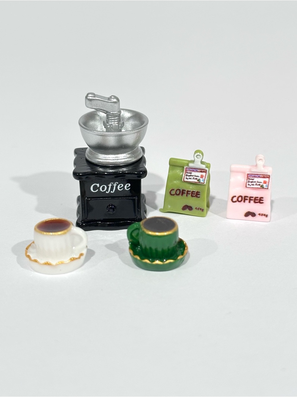 Miniature Dollhouse Coffee Shop Accessories 5 Piece Set